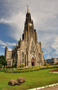 Catedral_de_Pedra_Canela_001